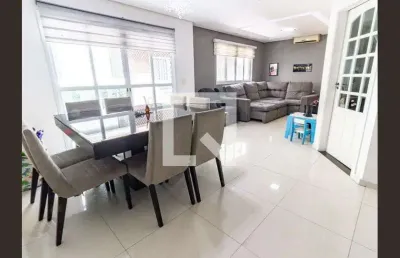 Casa em condomínio fechado com 3 quartos à venda na Rua Artur Bernardes, --, Vila Invernada, São Paulo