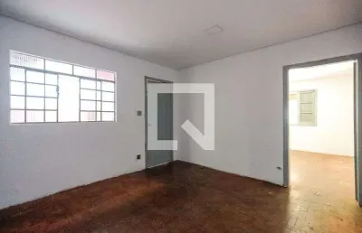 Casa com 3 quartos à venda na Rua Antônio Eduardo, --, Vila Constança, São Paulo