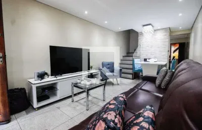 Casa com 2 quartos à venda na Rua Camilo Peçanha, --, Vila Dionisia, São Paulo