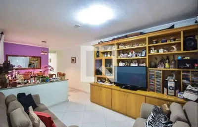 Casa com 3 quartos à venda na Rua João Simões de Souza, --, Vila Andrade, São Paulo