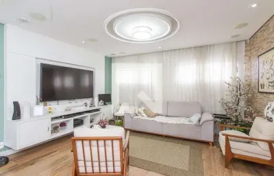 Casa com 2 quartos à venda na Rua do Reno, --, Vila das Mercês, São Paulo