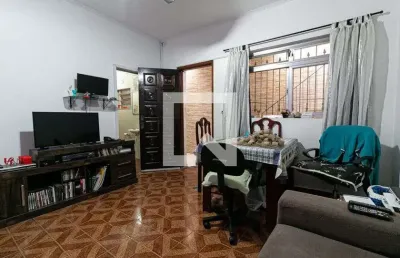Casa com 3 quartos à venda na Rua Benedito Otoni, --, Vila Ré, São Paulo