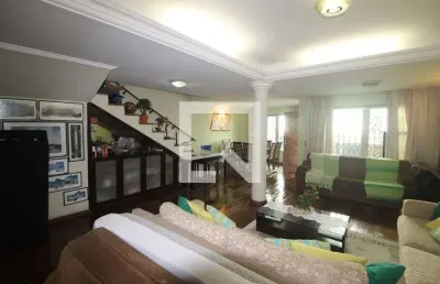 Casa com 3 quartos à venda na Rua Paulo Maldi, --, Água Fria, São Paulo
