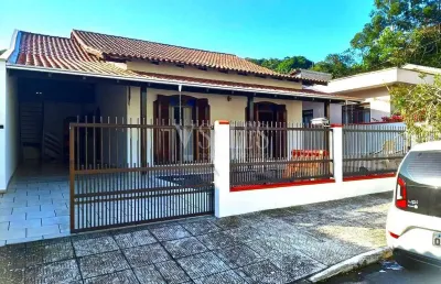 Imóvel em uma das regiões mais desejadas de itajaí, próximo às praias e ao centro