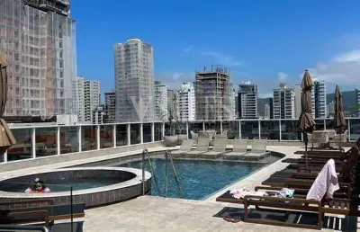 Apartamento com 3 quartos à venda na Rua 1208, Meia Praia, Itapema