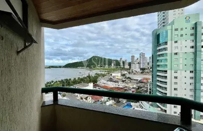 Cobertura triplex exclusiva no farol da barra – 440m² privativos