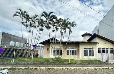 Imóvel comercial amplo e versátil para venda e locação