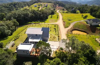 Casa em condomínio fechado com 4 quartos à venda na Praça Leonardo Sell, 540, Morro Chato, Rancho Queimado