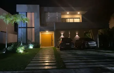 Casa em condomínio fechado com 5 quartos à venda na rodovia ba-099 - estrada do côco, abrantes, camaçari, 369 m2 por r$ 2.450.000