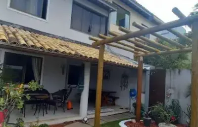 Casa em condomínio fechado com 4 quartos à venda na rua camacan, buraquinho, lauro de freitas, 10 m2 por r$ 580.000