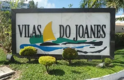 Casa em condomínio fechado com 4 quartos à venda na rua joão marques oliveira, buraquinho, lauro de freitas, 392 m2 por r$ 1.150.000
