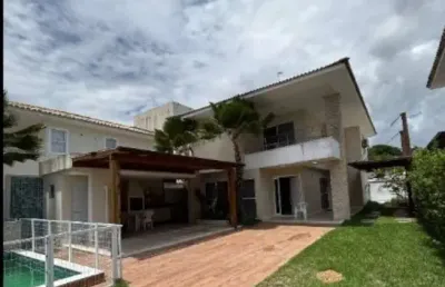 Casa em condomínio fechado com 4 quartos à venda na rua priscila b dutra, buraquinho, lauro de freitas, 400 m2 por r$ 1.890.000