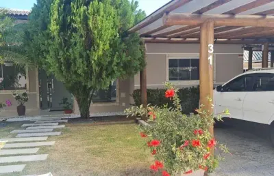 Casa em condomínio fechado com 4 quartos para alugar na avenida santos dumont km 4,5, condomínio villas do bosque, portão, lauro de freitas, 10 m2 por r$ 7.500
