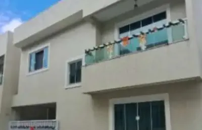 Casa em condomínio fechado com 3 quartos à venda na rua itamarajú, pitangueiras, pitangueiras, lauro de freitas, 127 m2 por r$ 680.000