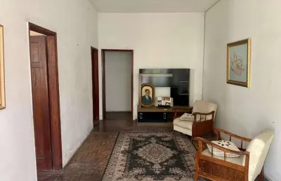 Casa com 3 quartos  em  localização privilegiada a venda  por r$ 980.000 - sessenta - volta redonda/rj