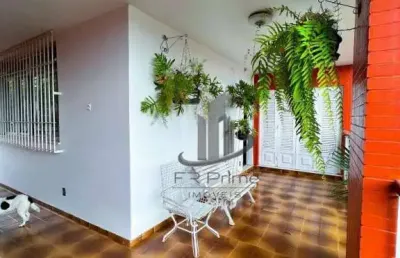 Maravilhosa casa à venda no bairro laranjal, em volta redonda!!
