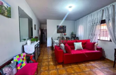 Excelente casa linear à venda no bairro retiro, em volta redonda!!!
