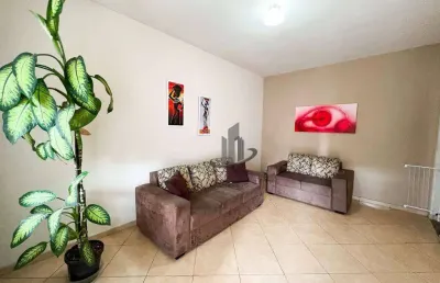 Ótima casa à venda no bairro jardim amália, em volta redonda!!