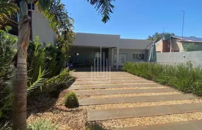Casa à venda no bairro três lagoas em foz do iguaçu.
