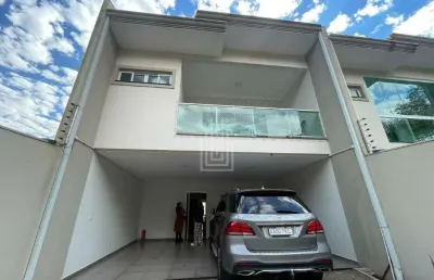 Sobrado mobiliado para locação na vila a em foz do iguaçu.