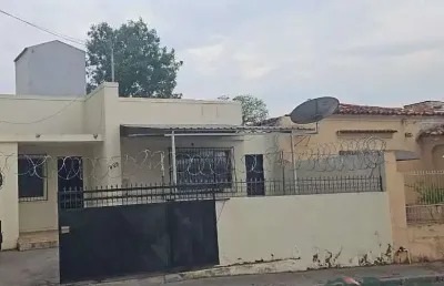 Casa com 3 quartos à venda na Rua Candido Mariano, 1026, Centro-Norte, Cuiabá