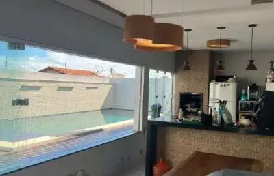 Casa com 3 quartos à venda na Rua Santa Terezinha, 77, Ikaray, Várzea Grande