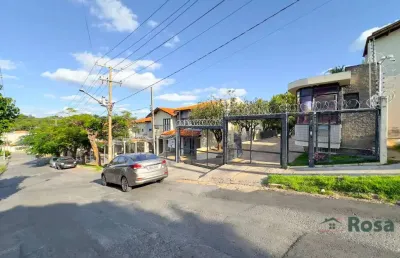Sobrado á venda com 3 dormotórios sendo 1 suíte, no condomínio village flamoboyant, próximo ao shoppingo estação, cuiabá. - so7715
