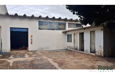 Barracão / Galpão / Depósito à venda na Treze De Maio, 648, Centro, Campo Grande