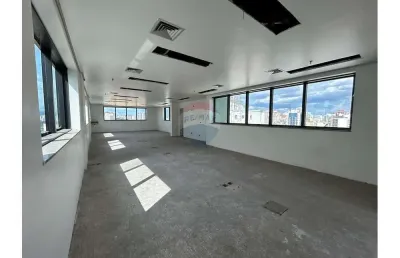 Sala comercial 112m2 em santa cecília com vista panorâmica - r$599.000