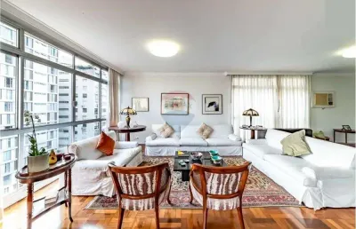 Vende rua pernambuco 108, alto padrão, 253m², 4 dorm, salas amplas, coz. planejada, 2 vagas, r$2.750.000