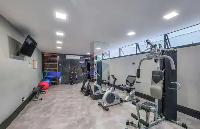 Apartamento 3 dormitórios à venda. são 155m² na rua baronesa de itu sendo uma suíte.