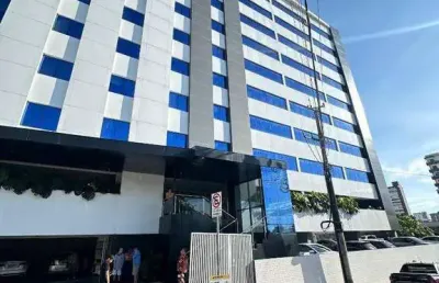 Sala comercial no cemom com 83m² - venda por r$ 630.000 ou aluguel por r$ 6.500/mês - vieiralves - manaus/am