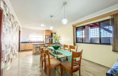 Casa com 8 quartos à venda na Rua Guilherme Kampa, 124, São Domingos, São José dos Pinhais