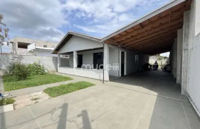Casa com 3 quartos à venda na Rua Álvaro Rey Poplade, 147, Guatupê, São José dos Pinhais