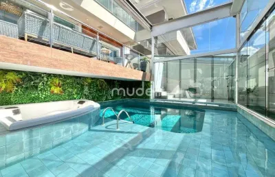 Casa com 4 quartos à venda no Uberaba, Curitiba 