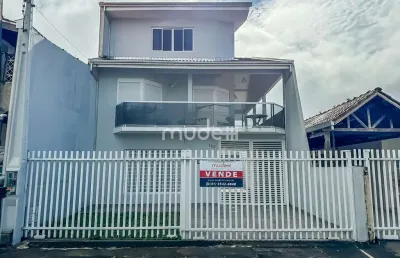 Casa com 4 quartos à venda na Rua Tibagi, 18, Centro, Guaratuba