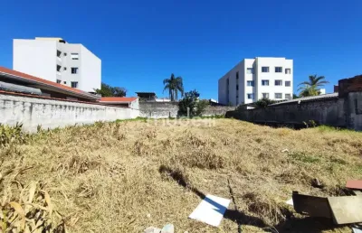 Terreno à venda na Rua Paranaguá, 404, Boneca do Iguaçu, São José dos Pinhais