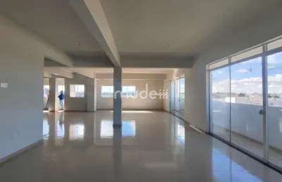 Ampla sala comercial no bairro são pedro em são josé dos pinhais/pr