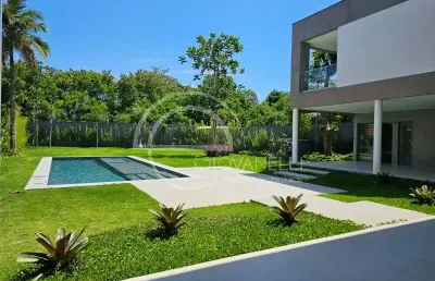Casa 1a. locação /triplex com elevador / 5 suites á venda - barra da tijuca - nova ipanema