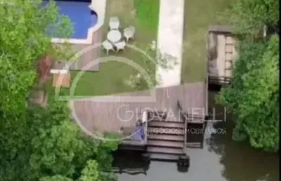 Casa na lagoa da tijuca - barra da tijuca -  5 minutos metrô - 5 quartos - deck para barco privativo