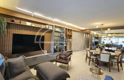 Apartamento  porteira fechada à venda na barra da tijuca, rio de janeiro - 4 quartos, 3 suítes, 5 banheiros, 2 vagas, 156m². imperdível!