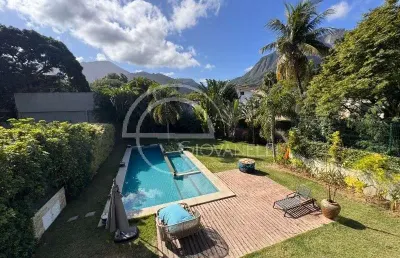 Magnífica mansão de luxo no itanhangá, rio de janeiro - 5 quartos, 5 suítes, 3 salas, 7 banheiros, 4 vagas, 1.060m² de área.