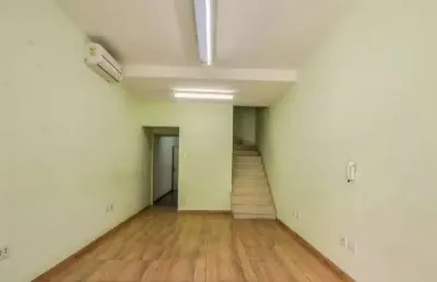 Sobrado comercial/residencial à venda na chácara santo antônio com 150m² 4 dormitórios 2 banheiros 1 vaga