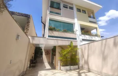 Venda de casa no morumbi - 3 quartos, 3 suítes, 5 banheiros, 3 vagas de garagem - sp