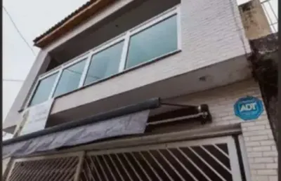 Casa à venda na  chácara santo antônio (zona leste)  com 280m² 3 suítes 5 banheiros 1 vaga.