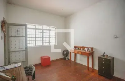 Casa com 3 quartos à venda na Rua Paracatu, 1063, Saúde, São Paulo