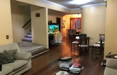 Casa sobrado à venda no morumbi de 200m²  com 3 dormitórios sendo 3 suítes e 2 vagas de garagem casa