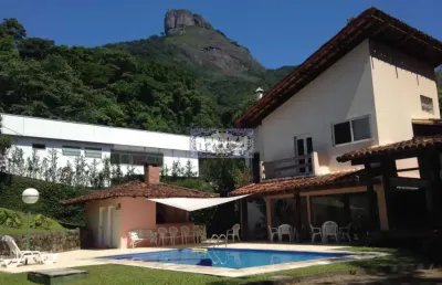 Casa em condomínio fechado com 5 quartos à venda na rua engenheiro pires do rio, itanhangá, rio de janeiro, 580 m2 por r$ 5.700.000