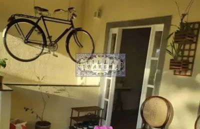 Casa com 2 quartos à venda na rua doutor brettas, parque do ingá, teresópolis, 102 m2 por r$ 420.000