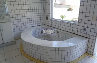 Casa com 4 quartos à venda na rua luiz batista lópes, iucas, teresópolis, 250 m2 por r$ 1.400.000